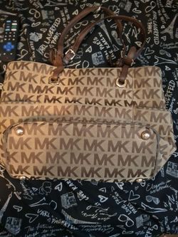 Michael kors purse