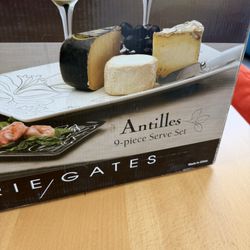 8 Pc Serving Set In Box 