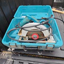 Makita Saw