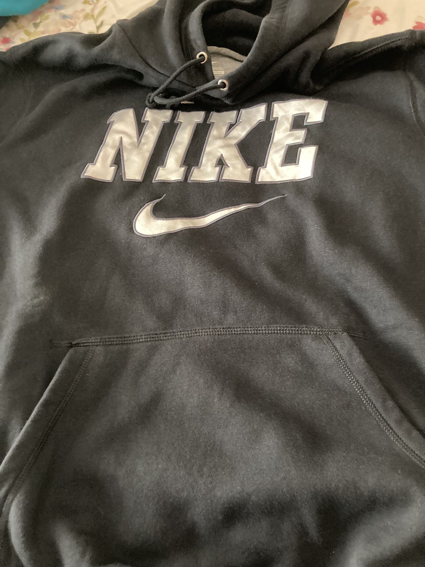 Nike black Hoodie sweatshirt, men’s XL