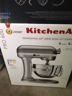 Kitchen Aid Mixer 
