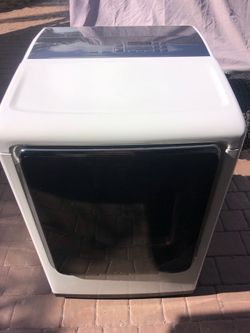 LIKE NEW SAMSUNG DRYER