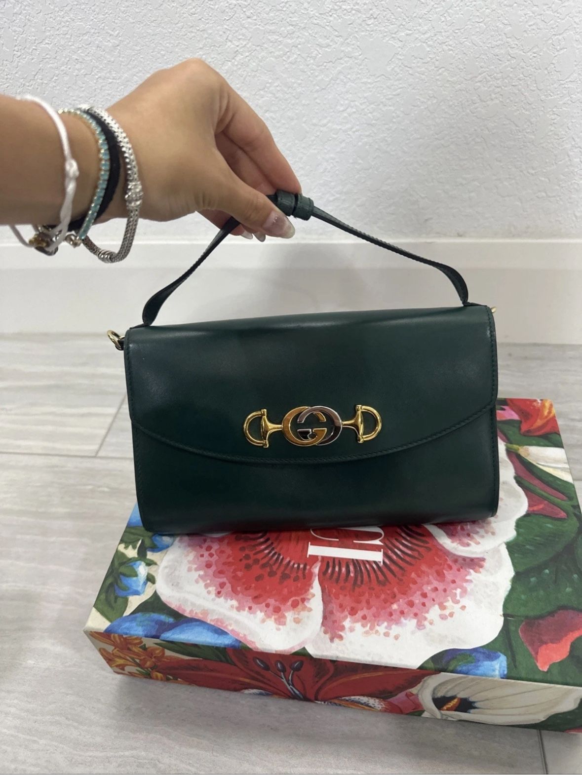 Gucci Bag Green Color With Gold Chain 