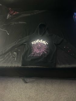 Purple spider hoodie 45$