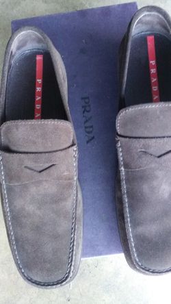 PRADA SHOES 6AND A HALF NEw