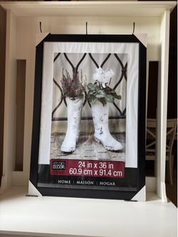 studio decor frame 24x36 brand new
