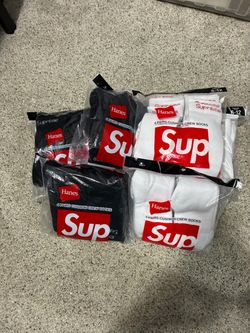 Supreme Socks