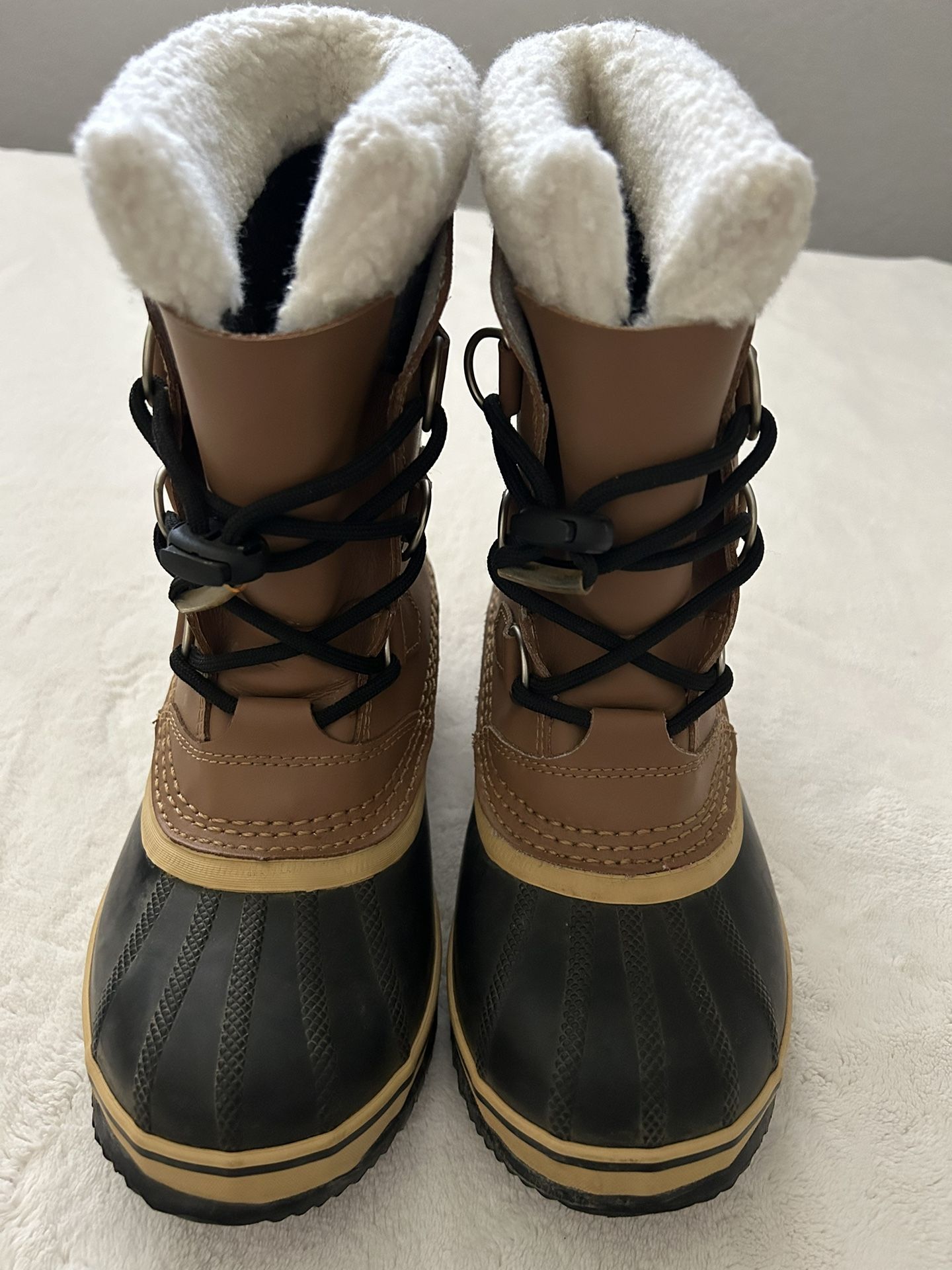 Sorel Kids Leather/ Rubber Snow Boots Youth’s Size-3