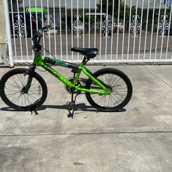 Green Kid’s Bike