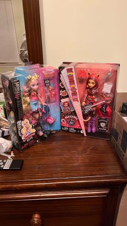 Monster High ( TORALEI & LAGOONA BLUE)
