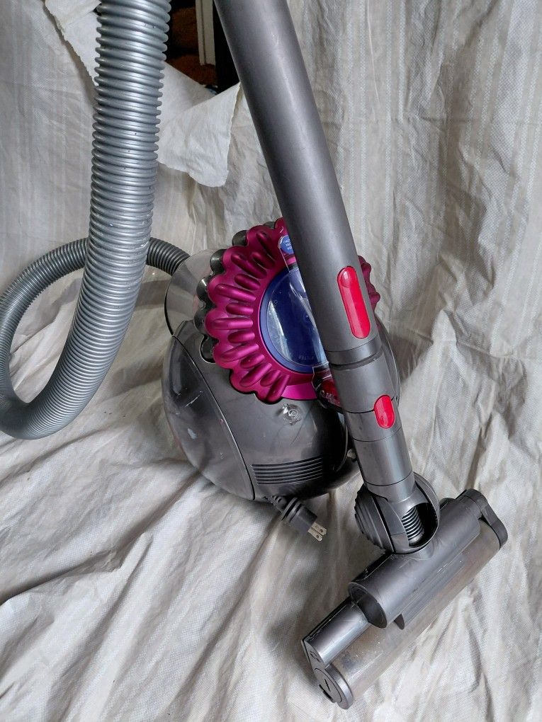 Dyson Big Ball Multifloor Pro