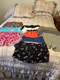 Girls Shorts $2.00 each.  Chino, ca