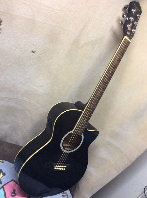 4 Gigging...1980s Made in Japan Toyama acoustic electric guitar