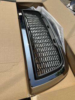 2018-2010 Dodge Ram 2(contact info removed) Style Chrome/Matte Black W/Lights