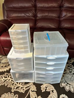 Plastic drawers