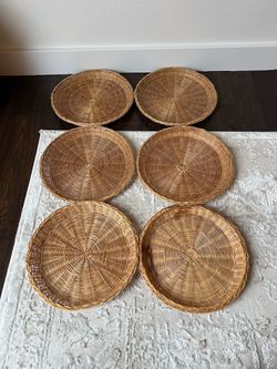Set of 6 Wicker Paper Plate Holders