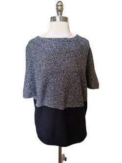 Designer Chaus Two-Tone Knit Short Sleeve Top Sz small