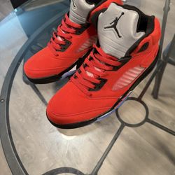 Jordan 5 Retro Raging Bull