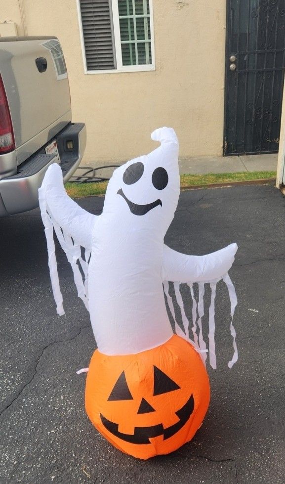 Outdoor Halloween Decoration