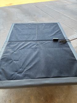 Electric bed frame