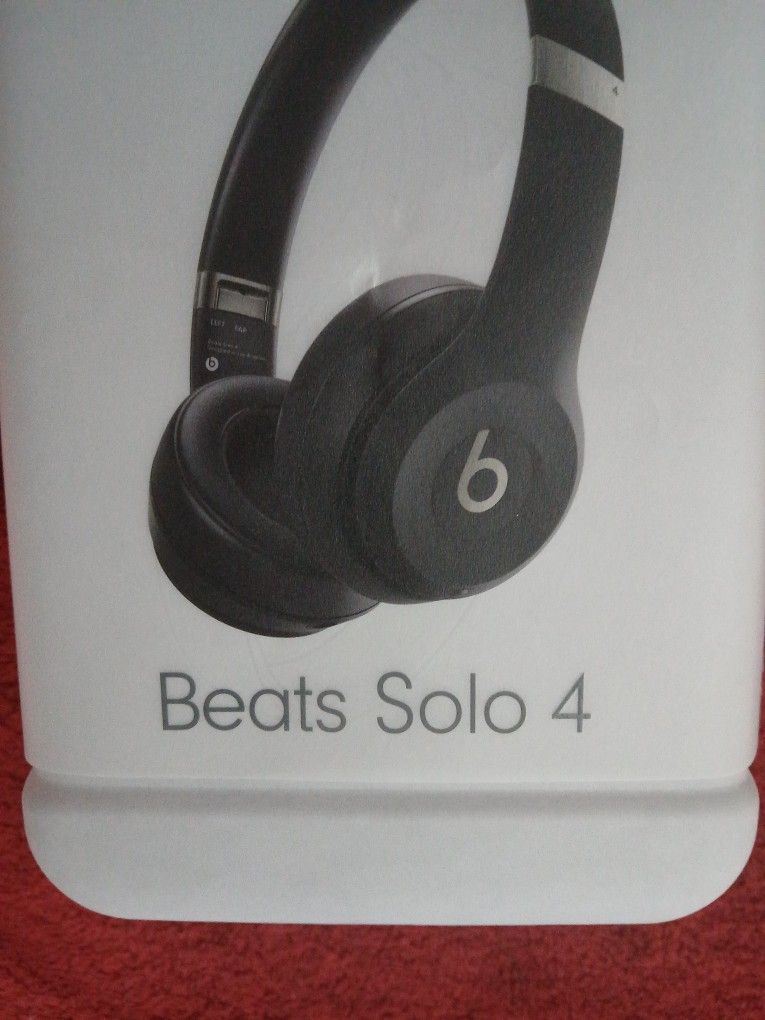 Solo Beats 4 Wireless New/ With Purchase Receipt