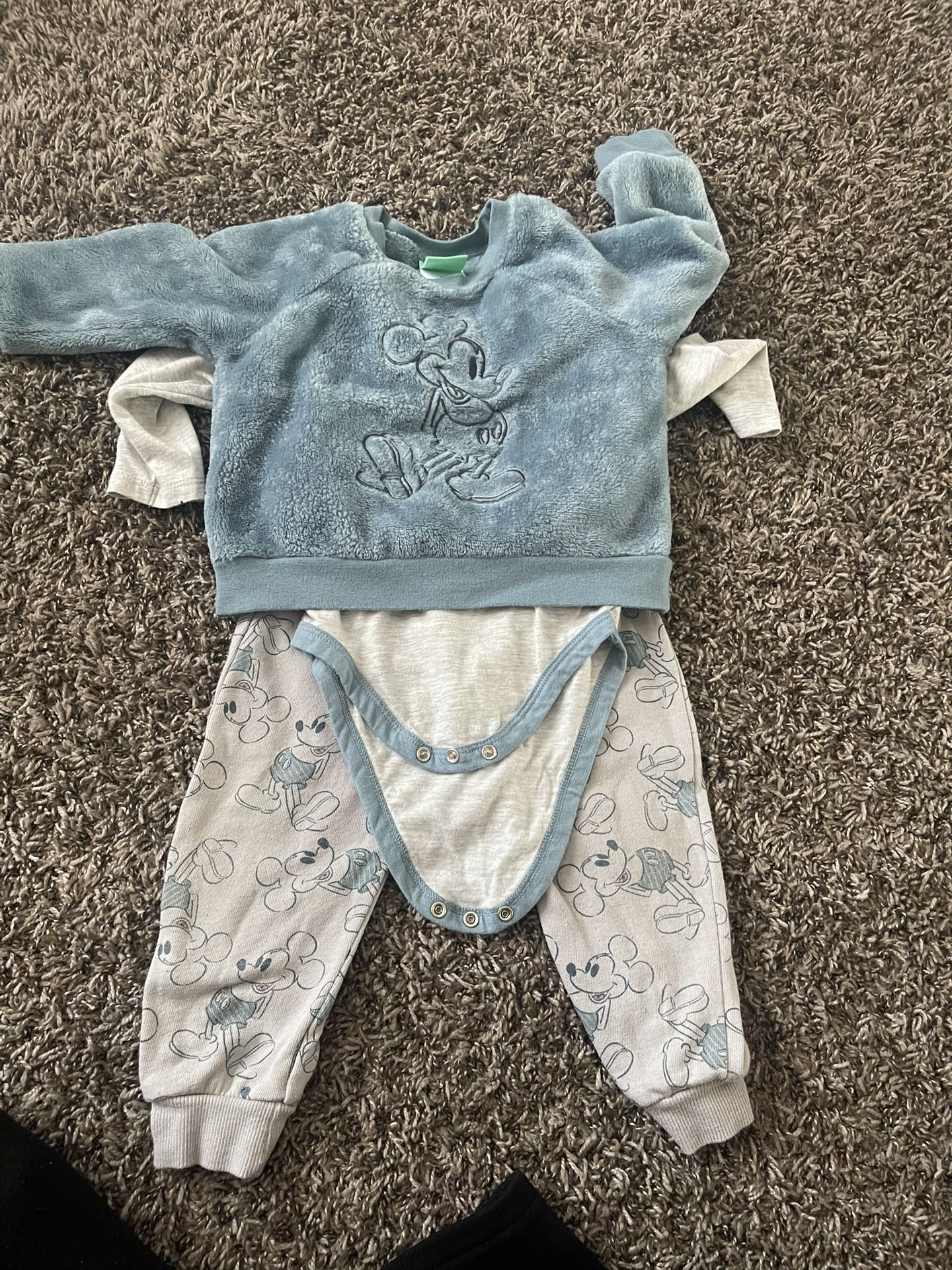 Baby’s 2 Piece Sets