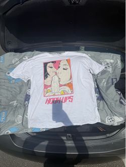 White Hookups T-Shirt Two Girls One Banana size 2XL