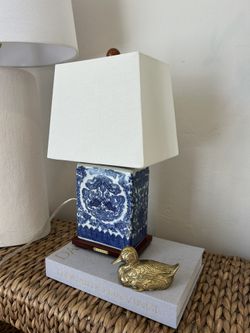 Vintage Ralph Lauren Blue White Porcelain Table Lamp Chinoiserie 17.5” Collectible Small Accent Deco