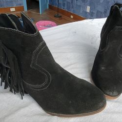 Women's Steve Madden Shoes/Heels - Size 8.5 Black Suede