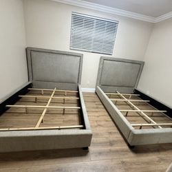 1 Queen Size Bed Frame 