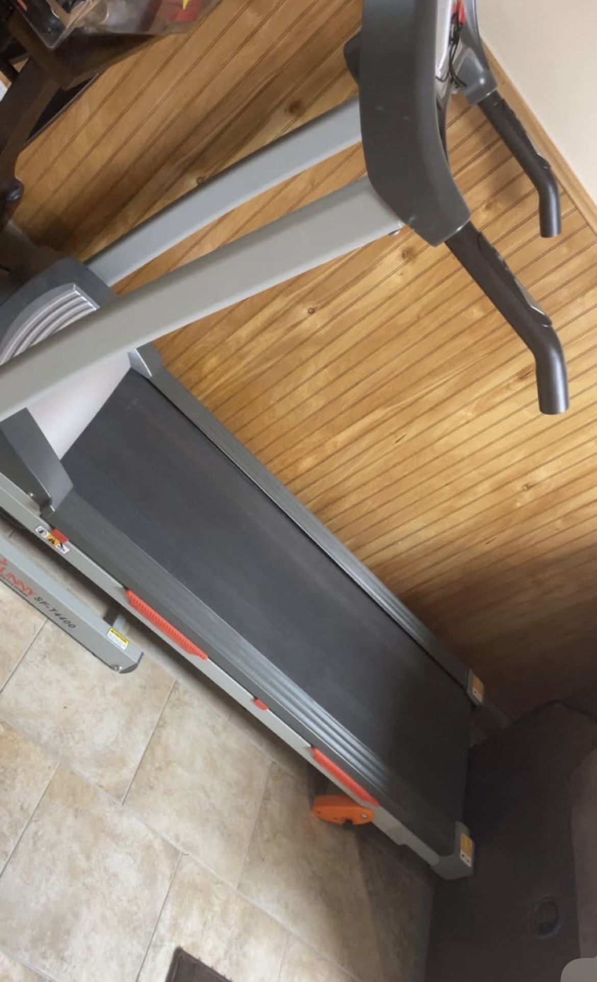 Treadmill 