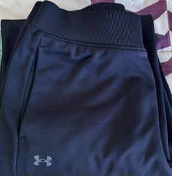 3 Pairs Of Women’s Under Armour Jogger Pants 