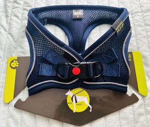 Dog harness “no pull”