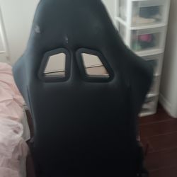 New Gaming Chair But Has Defects $45obo