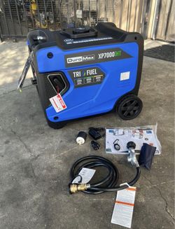 DUROMAX 5500-Watt Rated Remote Start Tri Fuel Gasoline, Propane, Natural Gas Portable Digital Invert