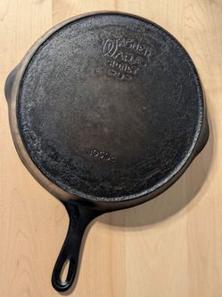 Wagner Ware #9 Cast Iron Skillet