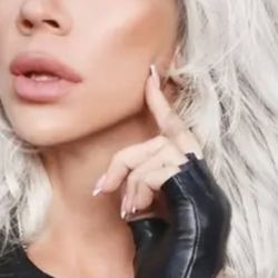 New Work Synthetic Hair Beautiful Different Colors You Pick Wigs Wig Now $10 Each 