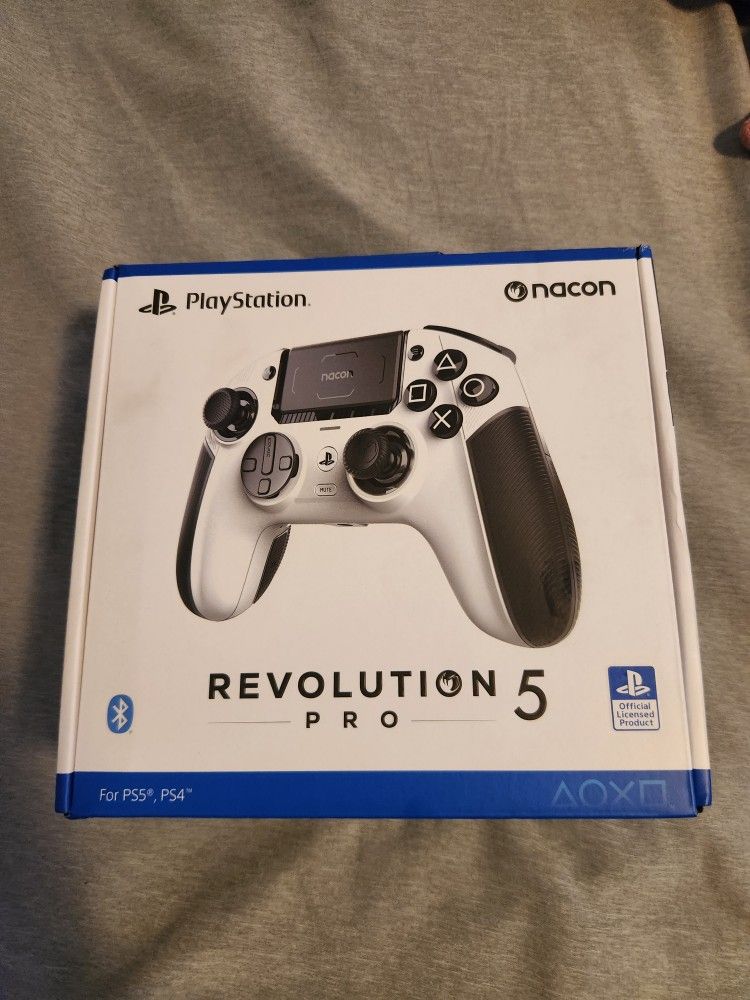 Nacon Revolution Pro5
