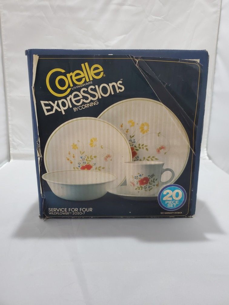 Vintage Corelle Expressions Dish Set New In Box