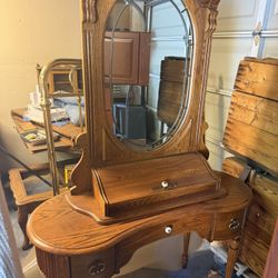 Make Up Decorative Desk With Removable Wood Storage Top Mirror, $300 OBO