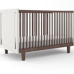 Oeuf Rhea crib + Newton Crib Mattress