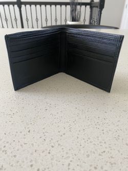 Men’s Bi-Fold Leather Wallet