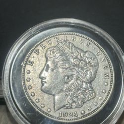 1921p Silver Morgan Dollar 