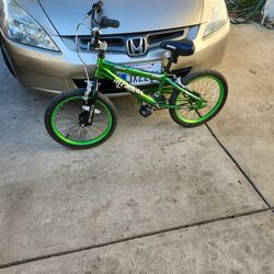 Boy's Bike 