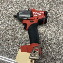 Milwaukee Fuel Brushless 18v Mid-torque Impact Wrench 