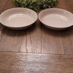 Gorgeous Range Of Seving Dishes