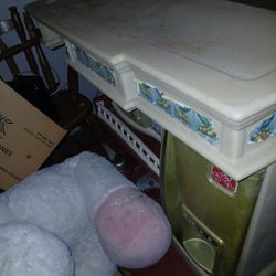 Kids Play Kitchen