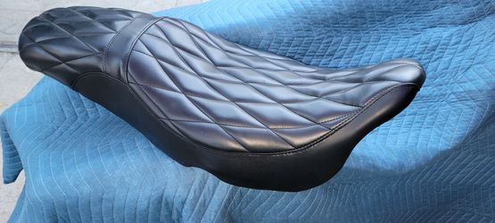 Custom Diamond Stitch HARLEY DAVIDSON Seat Fits 2008-2015 Electra Glide, Road Glide,etc. Low Extra Pad For Long Ride.