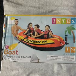 New Explorer 300 Boat