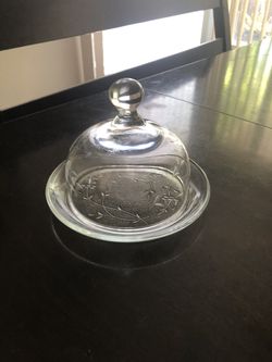 Princess House Covered Butter/Cheese Ball Plate and Dome